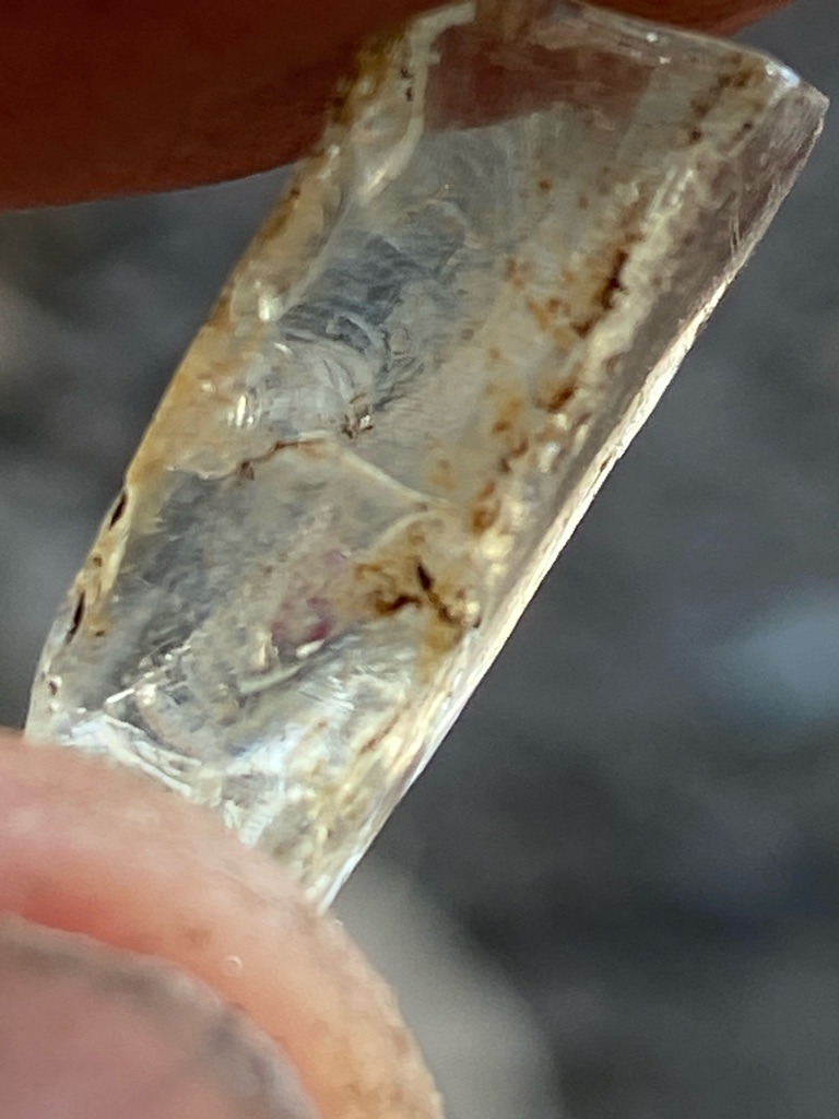 Natural diamond (uncut, rough crystal specimen) - Rough crystal / Irregular elongated fragment