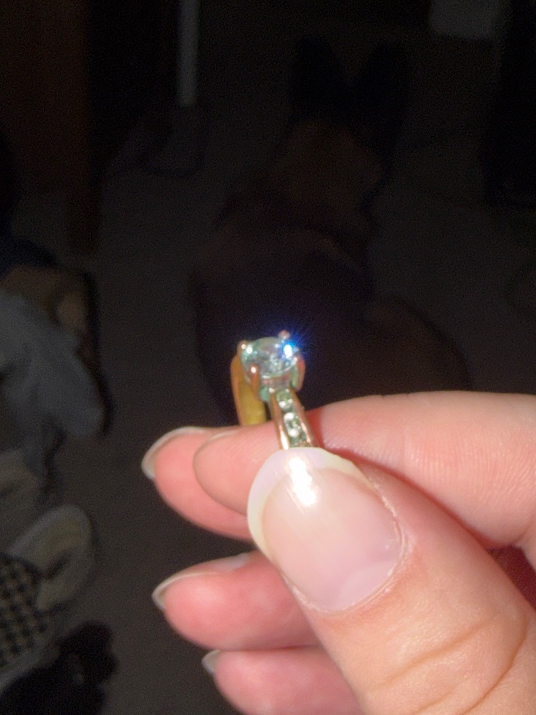 Moissanite - Round Brilliant
