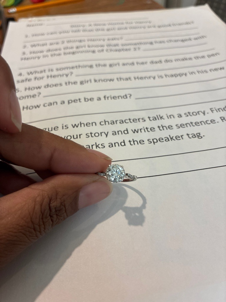 Natural Diamond - Round Brilliant