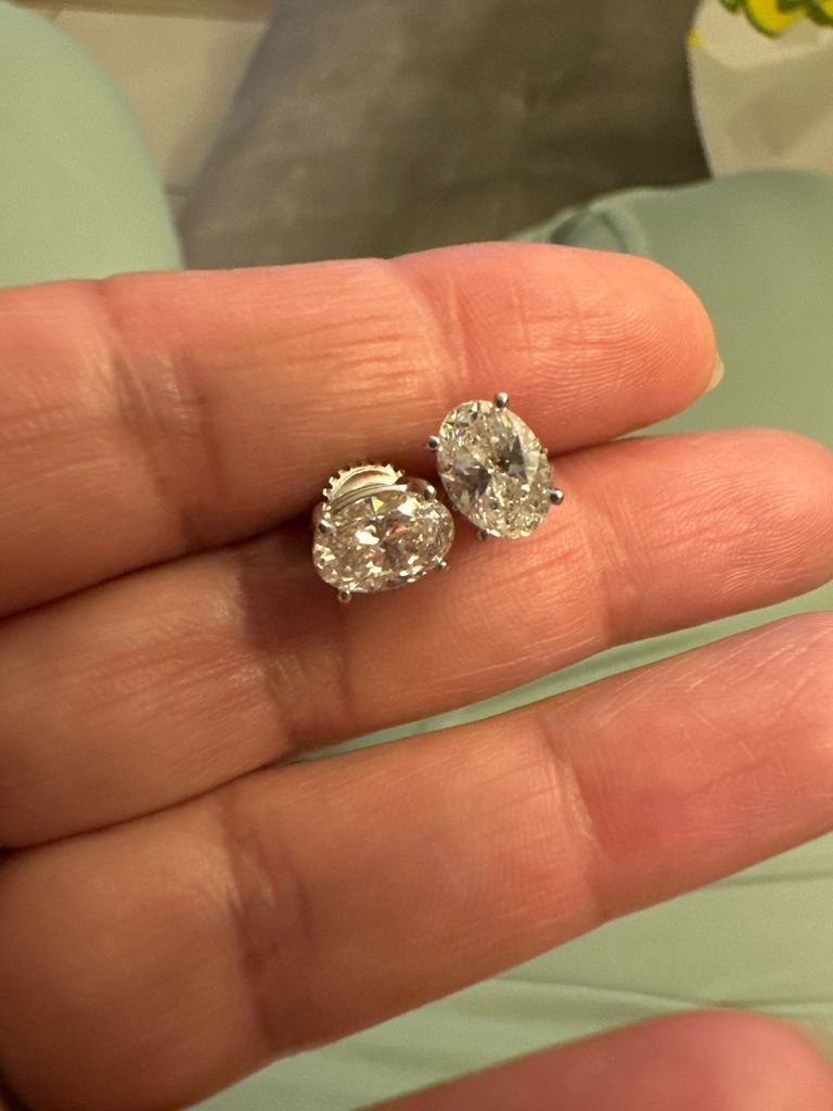 Natural (Likely) - Oval Brilliant