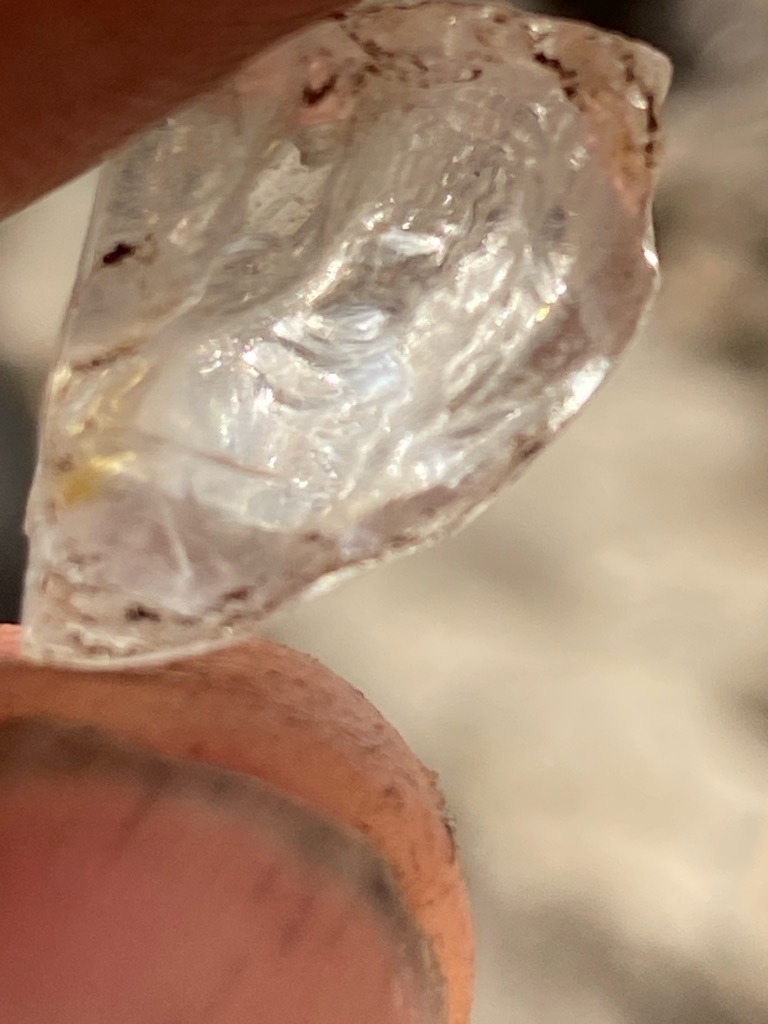 Natural rough diamond crystal - Rough crystal / Irregular uncut form
