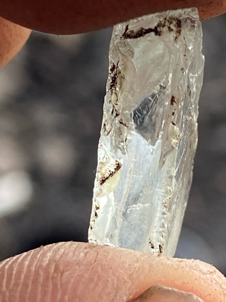 Natural rough diamond crystal - Rough elongated crystal (uncut, octahedral/dodecahedral fragment)