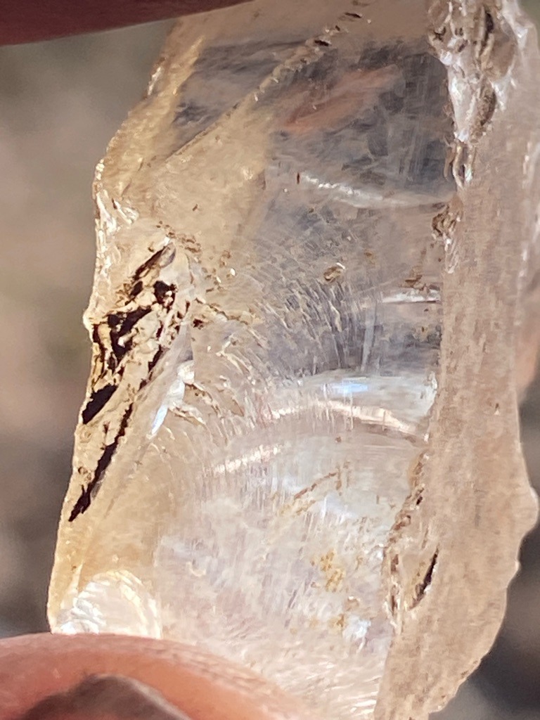 Natural rough crystal - Uncut raw octahedral crystal fragment