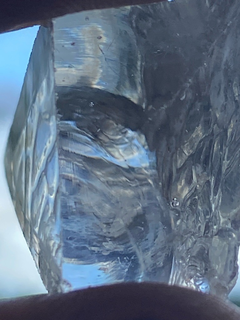 Natural (Rough Crystal / Industrial-grade appearance) - Rough Octahedral / Irregular Fragment