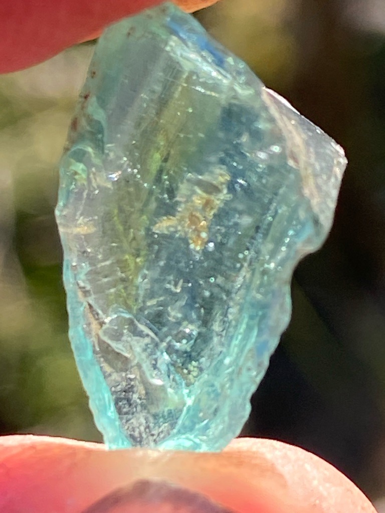 Natural rough crystal (likely aquamarine or blue beryl rather than a diamond based on crystal habit and color, but analyzed as requested) - Rough crystal / Uncut crystal form