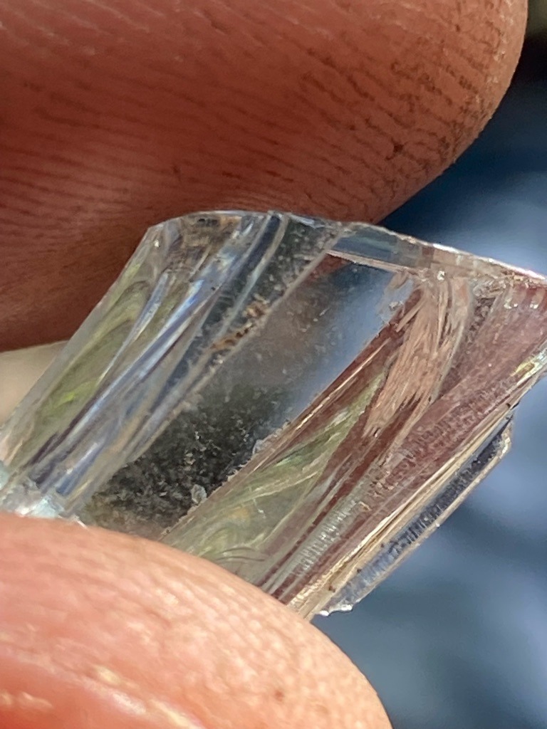 Non-diamond mineral (Likely Quartz or industrial glass) - Rough / Uncut (Irregular shard)