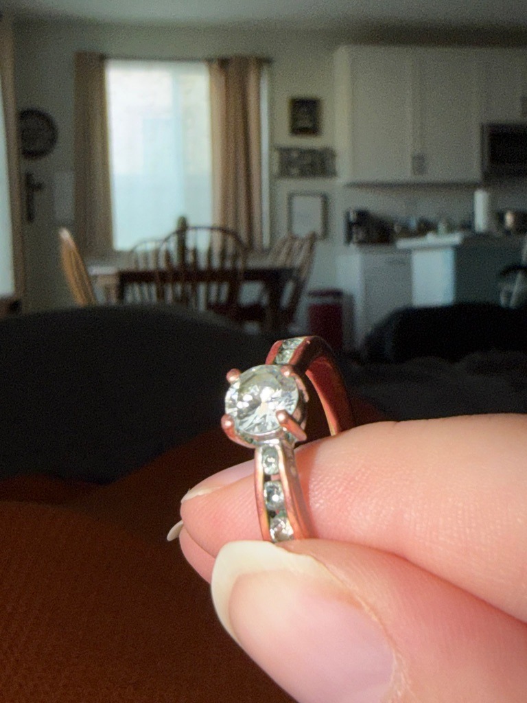 Natural or Lab-Grown Diamond (requires in-person testing to confirm) - Round Brilliant