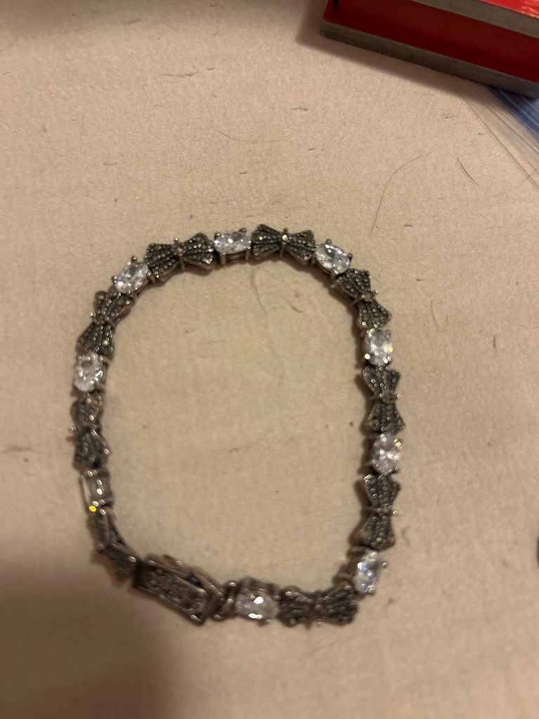 Cubic Zirconia / Marcasite jewelry piece - Oval Brilliant