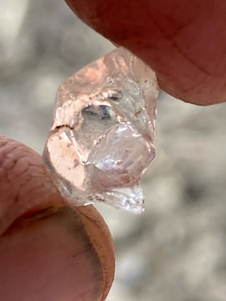 Natural rough diamond crystal - Rough octahedral/irregular crystal form
