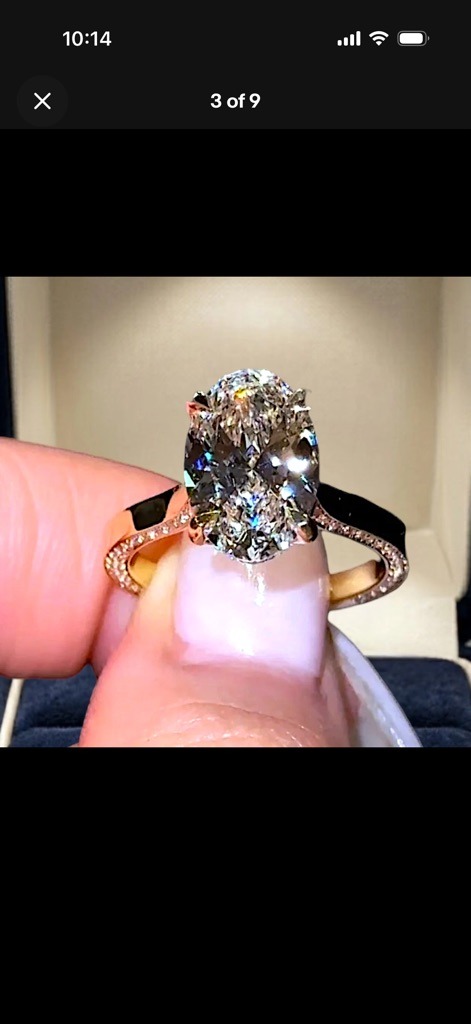 Natural or Lab-Grown Diamond - Oval Brilliant