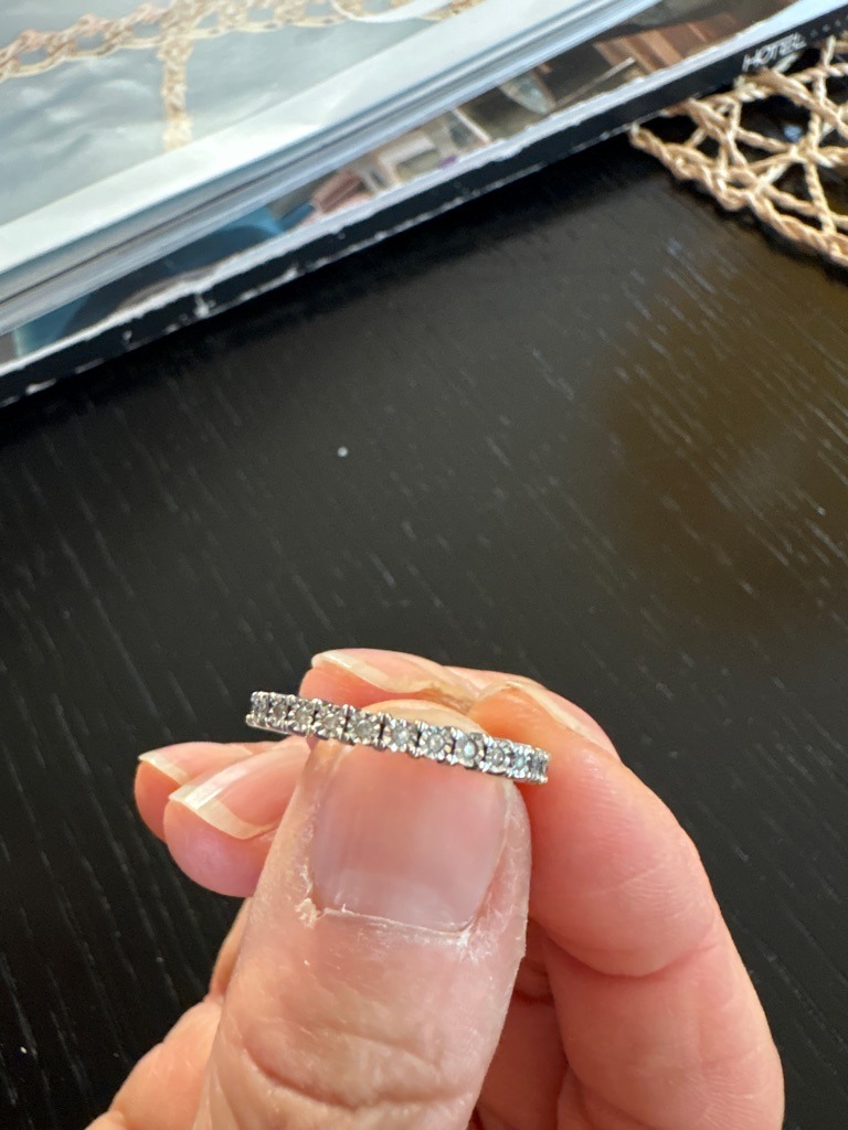 Natural Diamond (Micro-set Eternity Band) - Round Brilliant