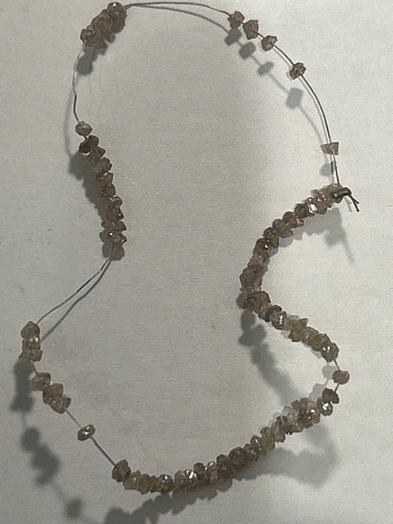 Natural (Uncut / Rough Diamonds) - Rough / Raw Crystalline (Octahedral and Macle forms)