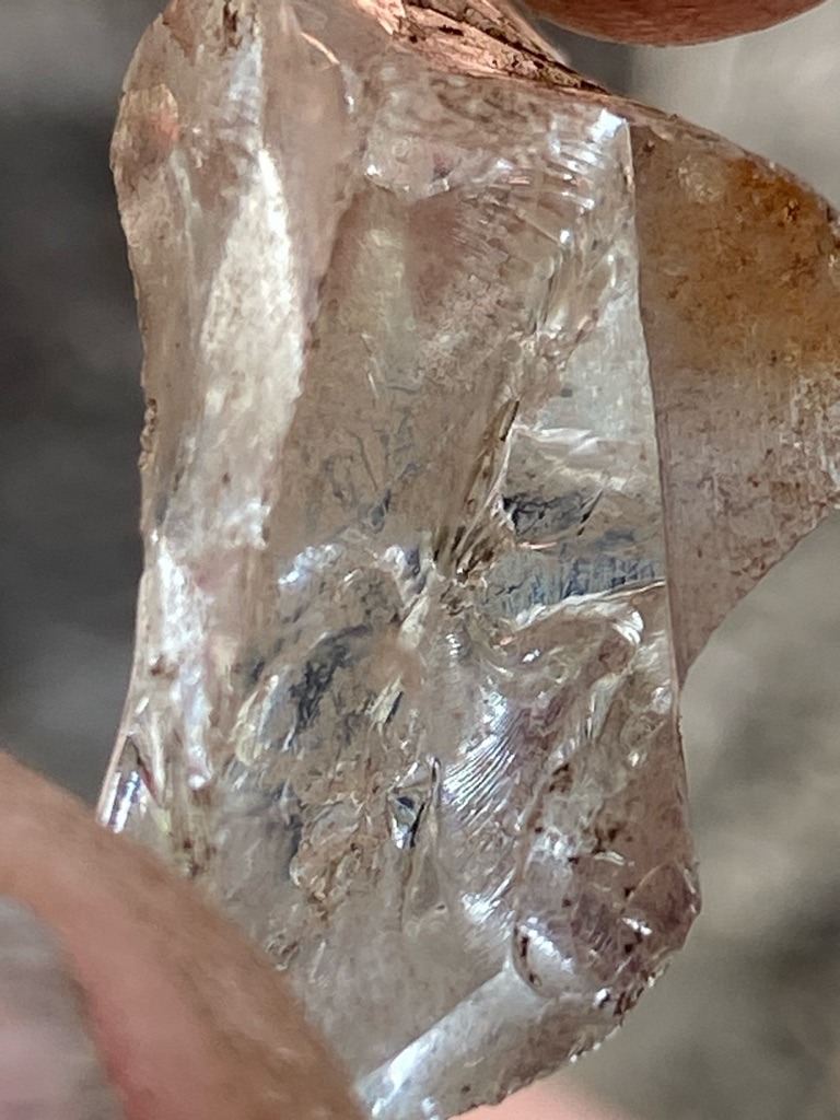 Natural rough crystal / mineral specimen (appears more quartz-like or slag-like in texture, but visually presented as a rough crystalline stone) - Rough crystal / Uncut natural form