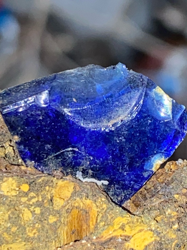 Non-Diamond (Likely Industrial Glass, Slag, or Cullet) - Uncut/Rough (Amorphous Fragment)
