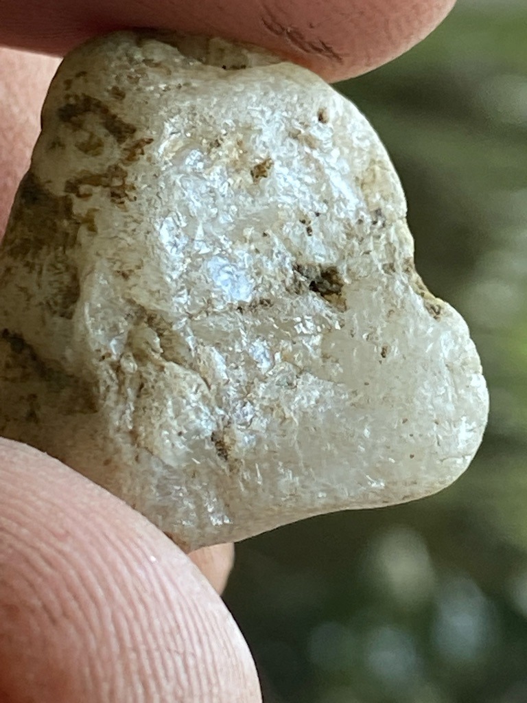 Natural rough diamond crystal - Rough crystal / Irregular octahedral fragment