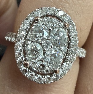 Natural Diamonds - Round Brilliant (Multiple small stones set in a cluster)