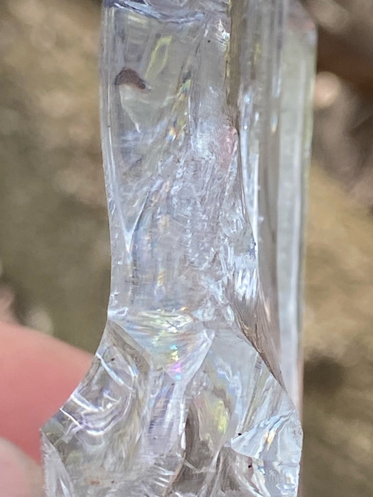 Non-diamond (Glass/Quartz) - Rough/Uncut (Amorphous Shard)
