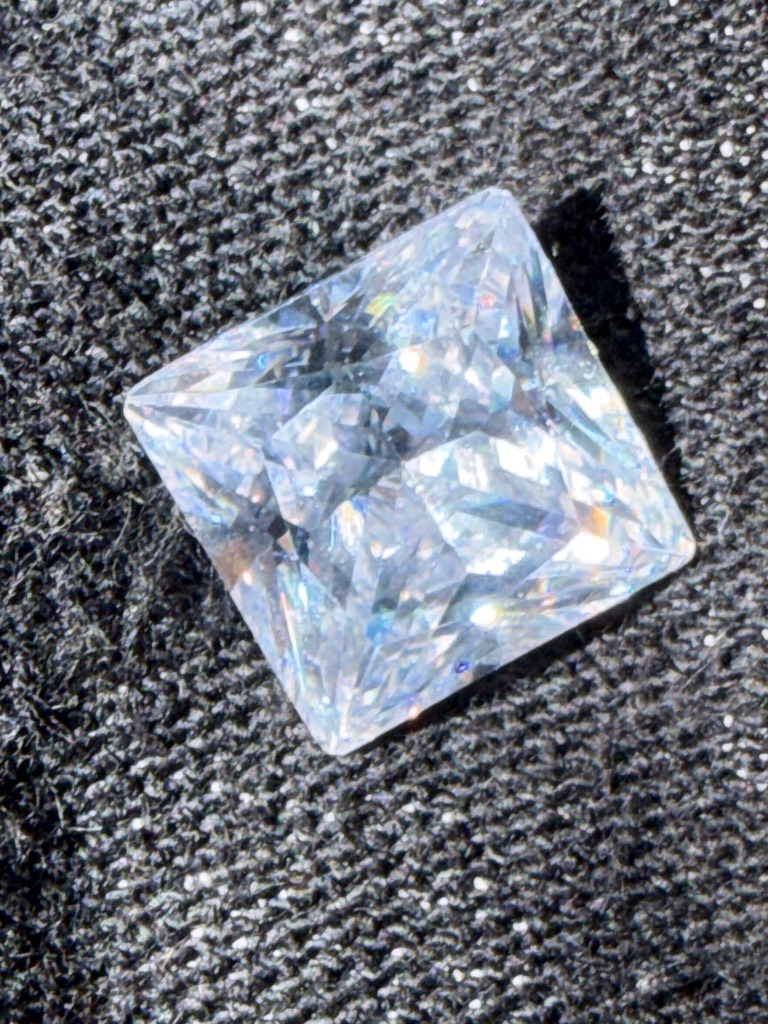 Natural Diamond - Princess Cut