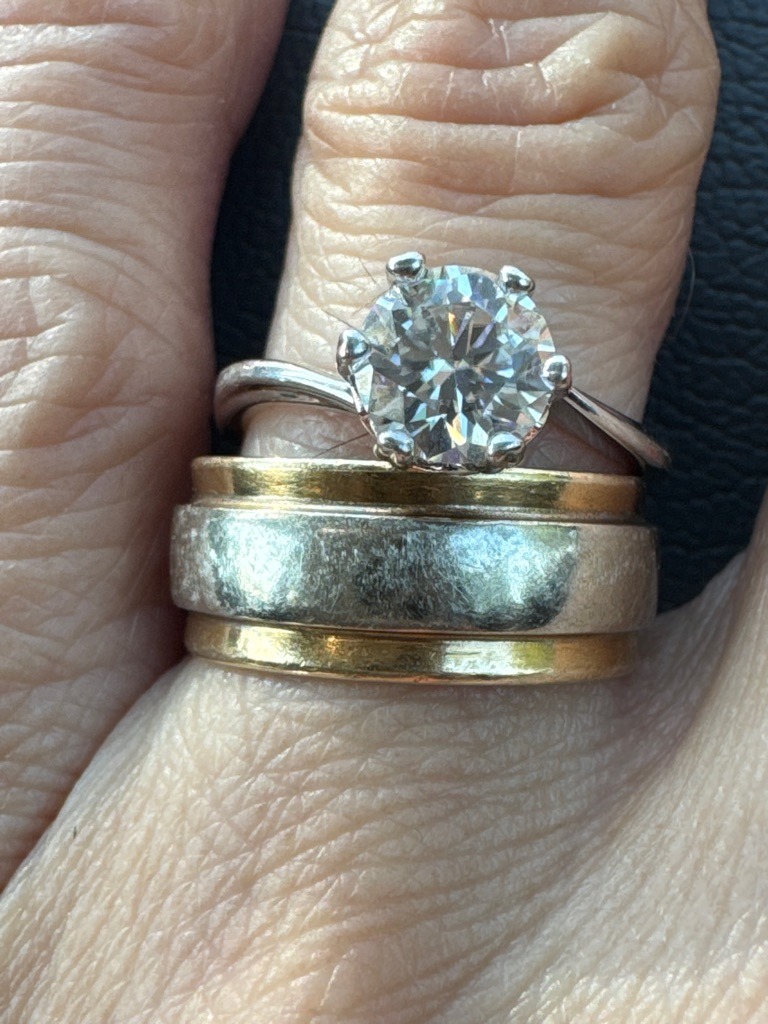 Natural Diamond - Round Brilliant