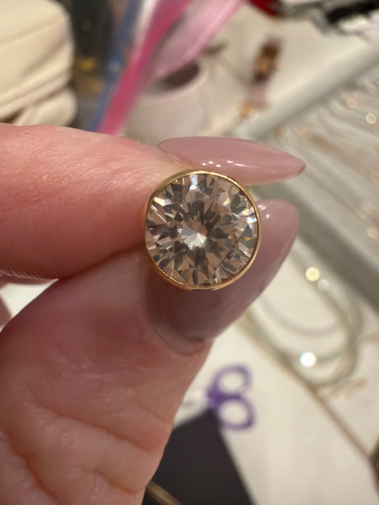 Natural Diamond - Round Brilliant
