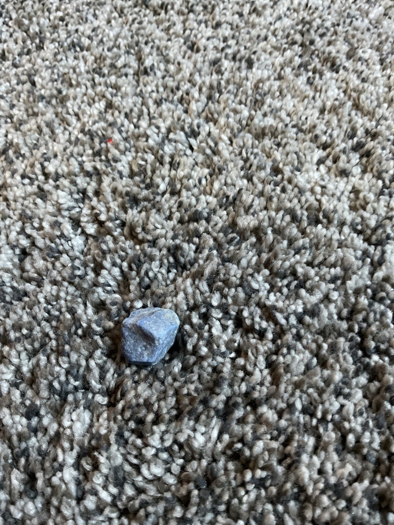 Non-Diamond (Common Rock/Mineral) - Rough / Uncut (Natural fragment)
