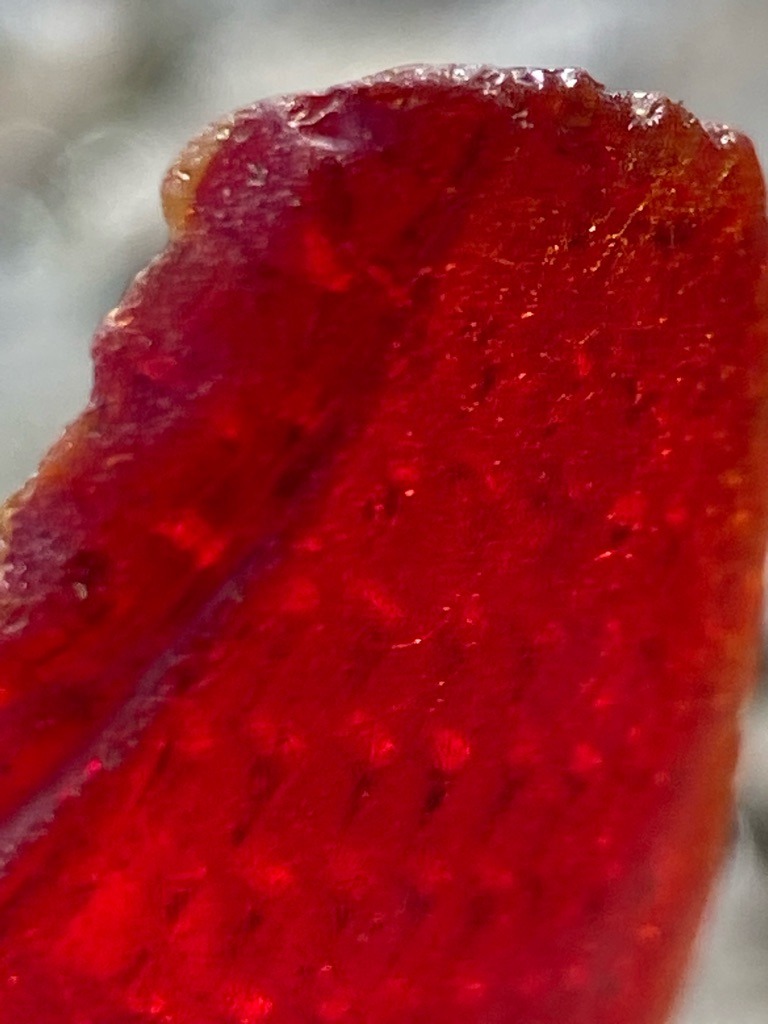 Natural - Rough crystal / Natural irregular fragment