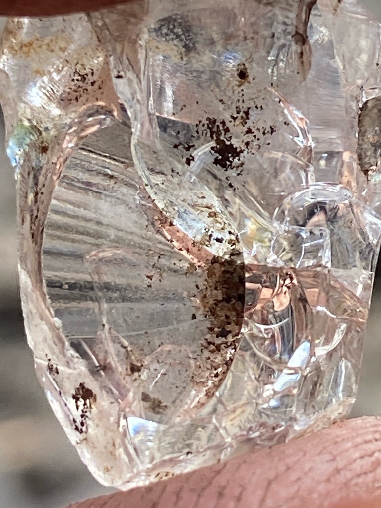 Natural (Rough Mineral Specimen, potentially Quartz/Glass rather than gem-quality diamond) - Uncut / Rough Crystalline Fragment with Conchoidal Fracture