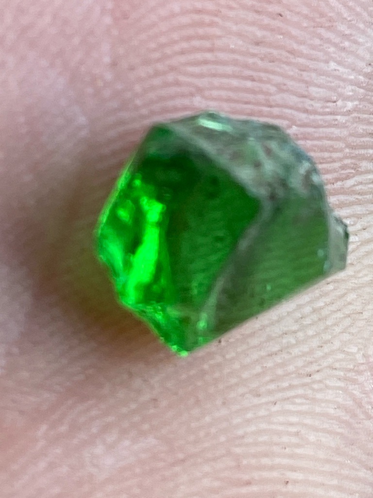 Natural Fancy Green Diamond (or potentially Green Tourmaline/Tsavorite/Peridot requiring physical testing, assuming a natural green crystal structure) - Rough / Uncut Crystal