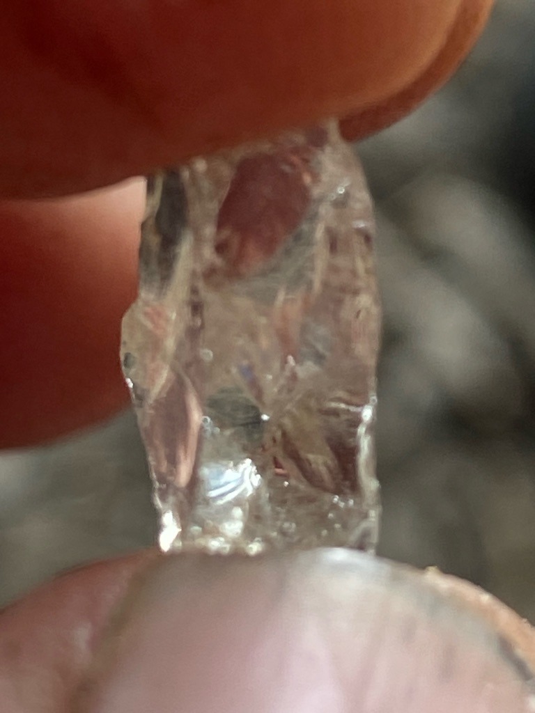 Natural rough diamond crystal - Uncut raw crystal (elongated, irregular octahedral/dodecahedral fragment)