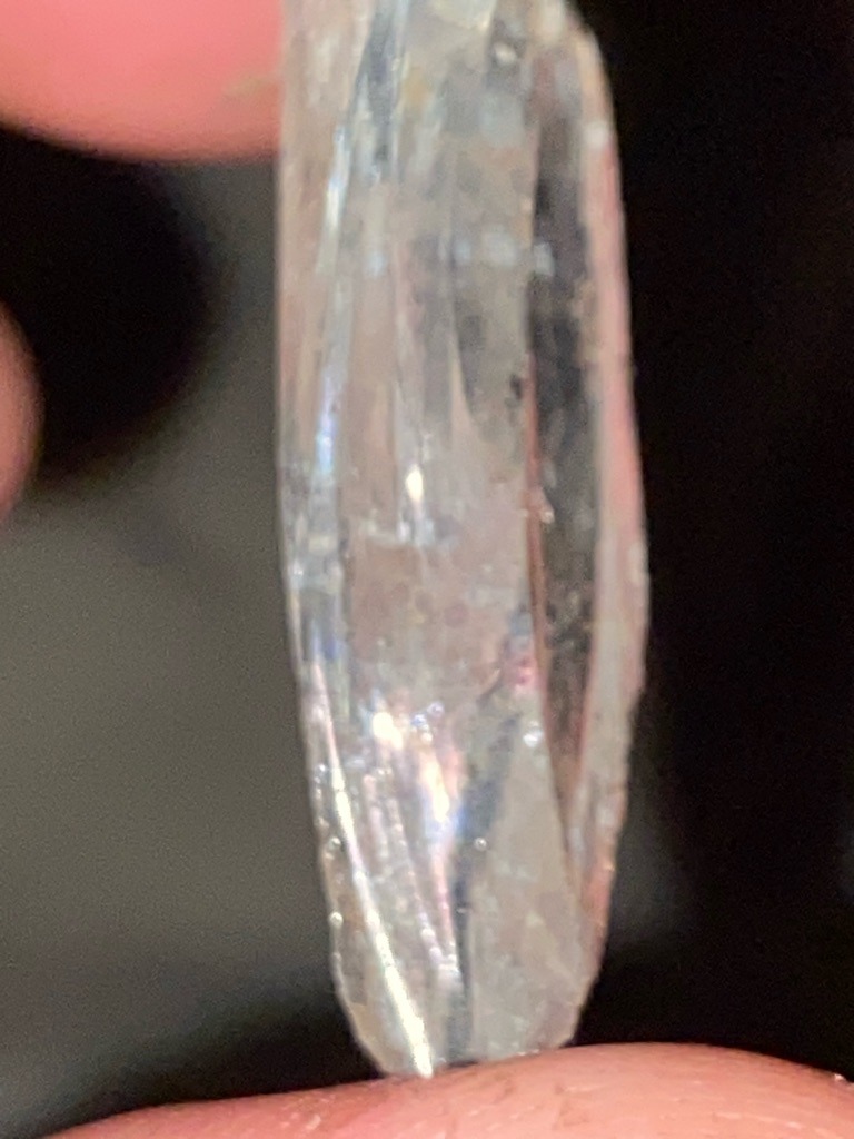 Natural rough diamond crystal - Rough octahedral/elongated crystal form
