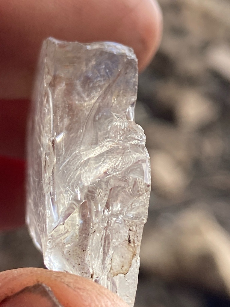 Natural diamond crystal (rough specimen) - Rough crystal / Irregular octahedral fragment