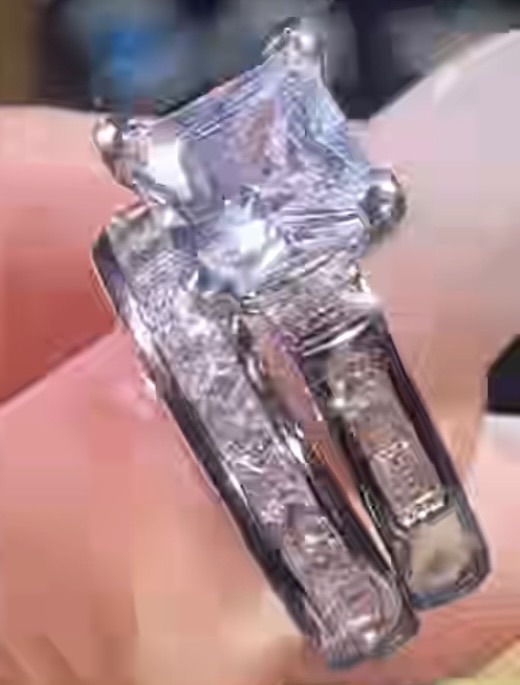 Natural Diamond (Presumed) - Radiant Cut