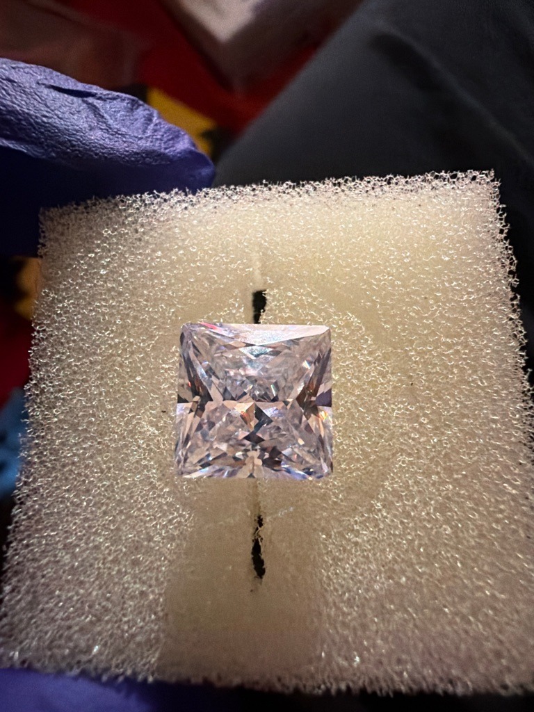Natural or Lab-Grown Diamond - Princess Cut (Square Modified Brilliant)