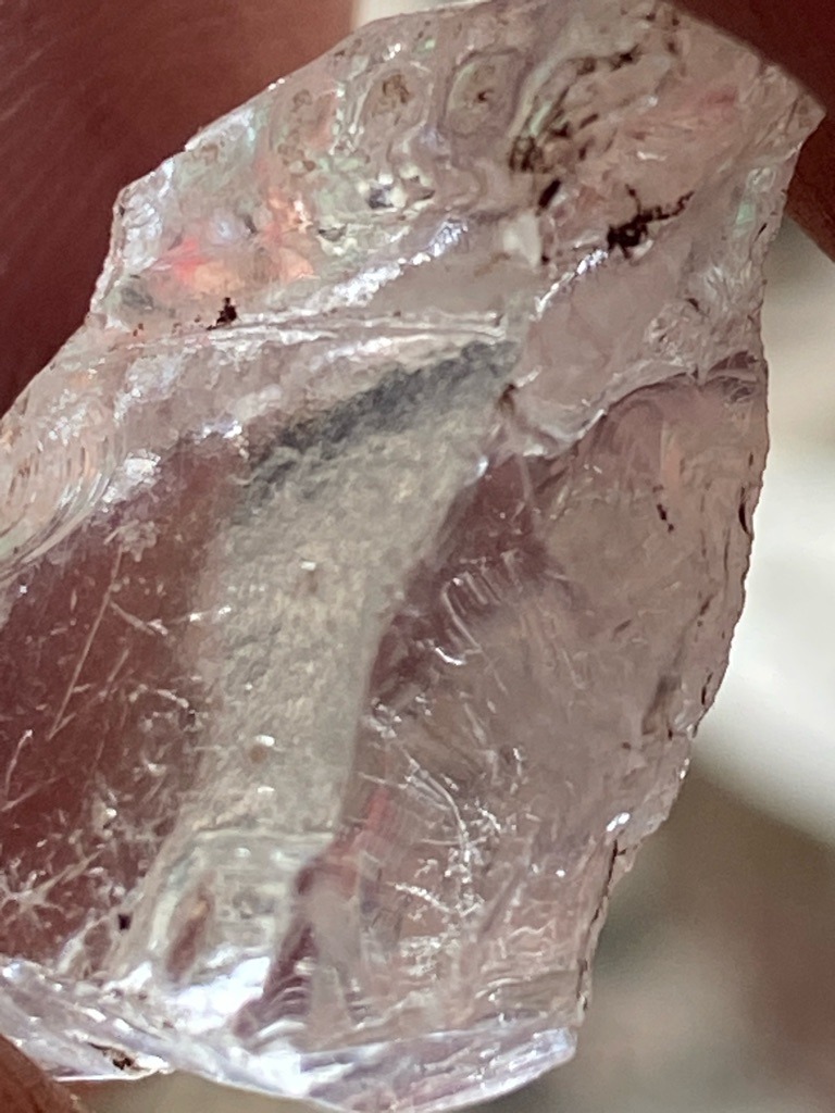 Natural diamond crystal (rough / uncut) - Uncut / Raw crystal with irregular octahedral or fragment form