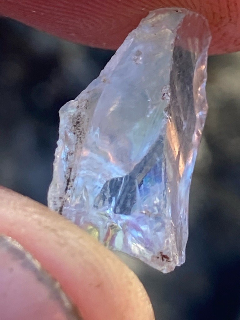 Natural diamond crystal (rough/uncut) - Rough, irregular octahedron fragment / cleavage piece