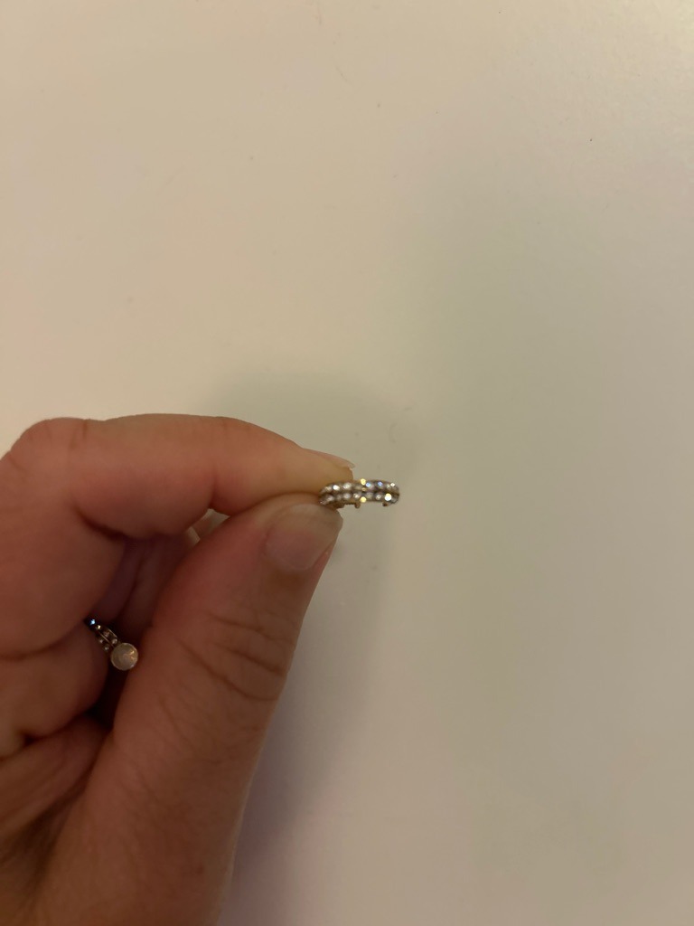 Natural Diamond (Pavé set melee diamonds) - Round Brilliant