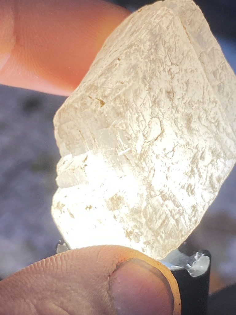 Natural rough mineral crystal, likely quartz, feldspar, or low-grade industrial diamond specimen (needs further gemological testing) - Rough crystal / Uncut crystal mass with natural cleavage planes
