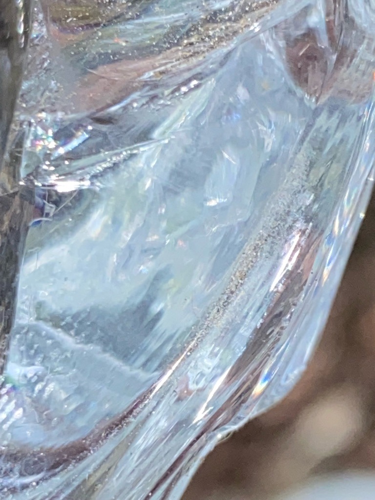 Non-Gemstone (Rough Mineral/Glass/Quartz Substrate) - Rough/Uncut (Irregular Fragment)