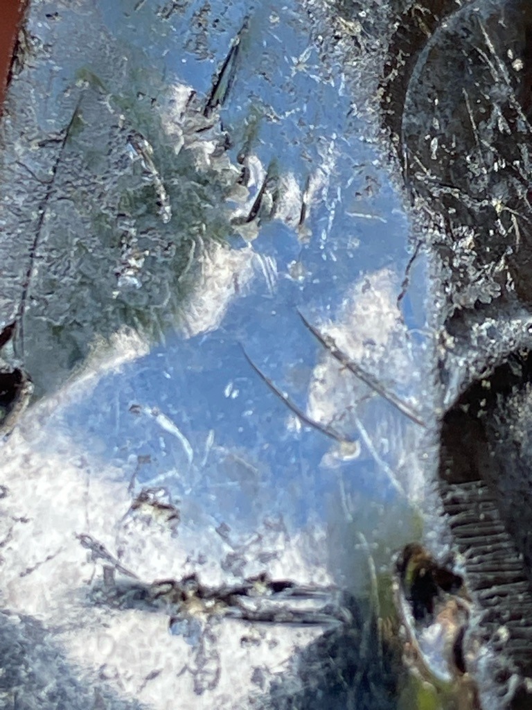 Natural diamond rough or highly abraded crystal surface - Rough crystal / Irregular / Uncut
