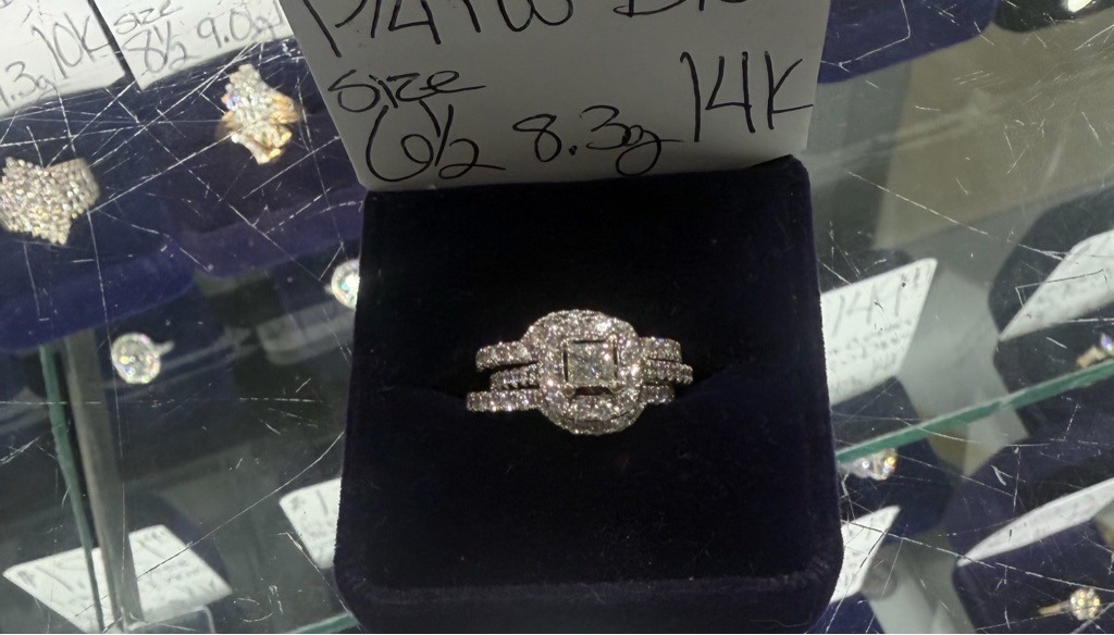 Natural Diamond - Princess Cut
