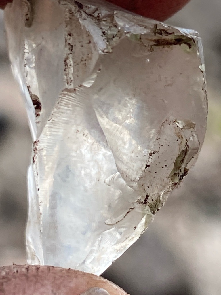 Rough natural mineral / quartz crystal, not a polished diamond - Uncut, raw crystal with conchoidal fracture