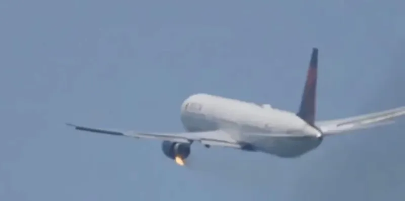 Delta Flight Mein Aag! Emergency Landing in LA