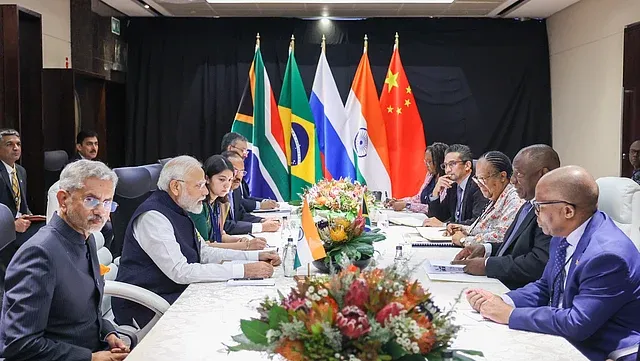Trump ki Dhamki: BRICS walon par extra Tax!