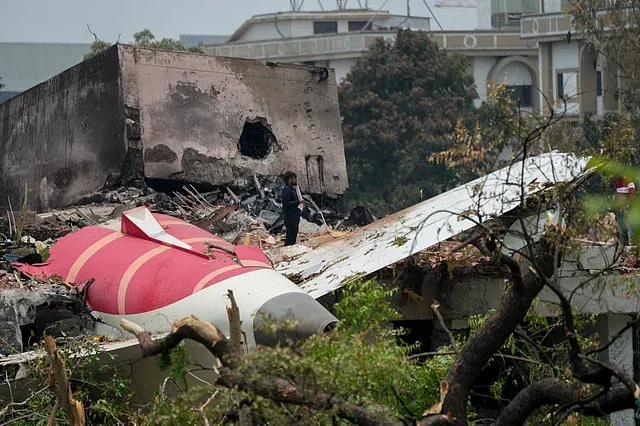 Air India Crash: Sach Abhi Baaki Hai?!