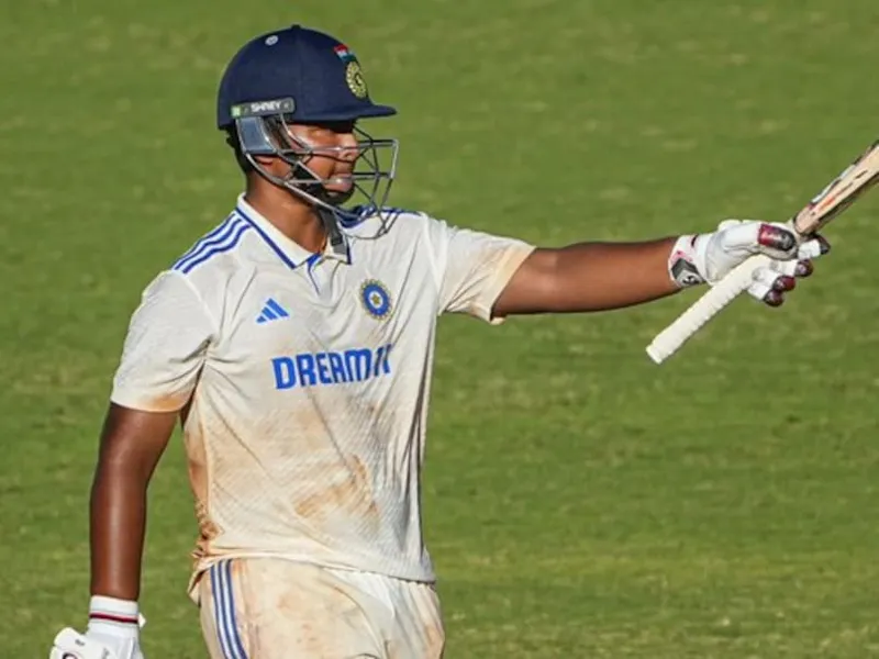 India U19 vs England U19: Youth Test ka Dhamaka!