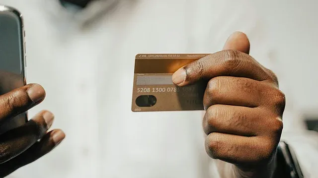 Top Travel Credit Cards 2025: Travel Ke Liye Best Credit Card?