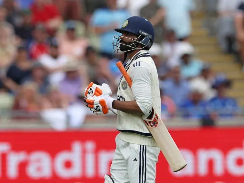 Jadeja ki slow batting: Fans hue thode naraaz?