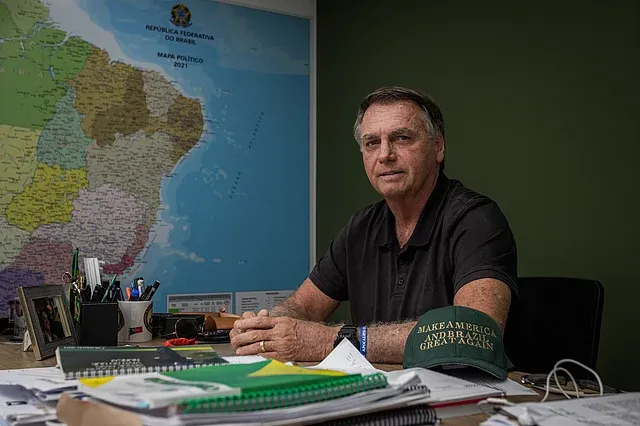 Trump ka Brazil par Bada Ilzaam! Bolsonaro ko ‘Witch Hunt’ se Bachao?