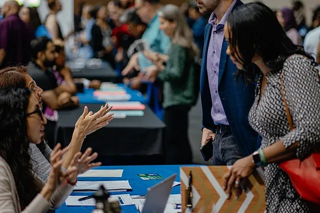 US Jobs Data: Fed ka Decision Badlega? Global Market Update!