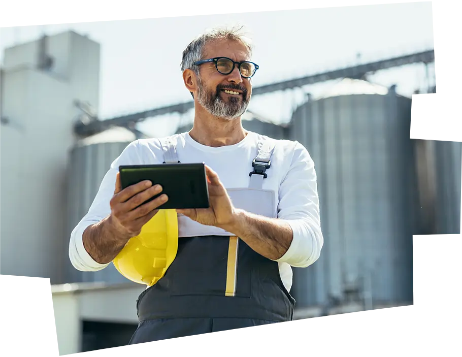 enthus image wischer engineer using tablet 4c